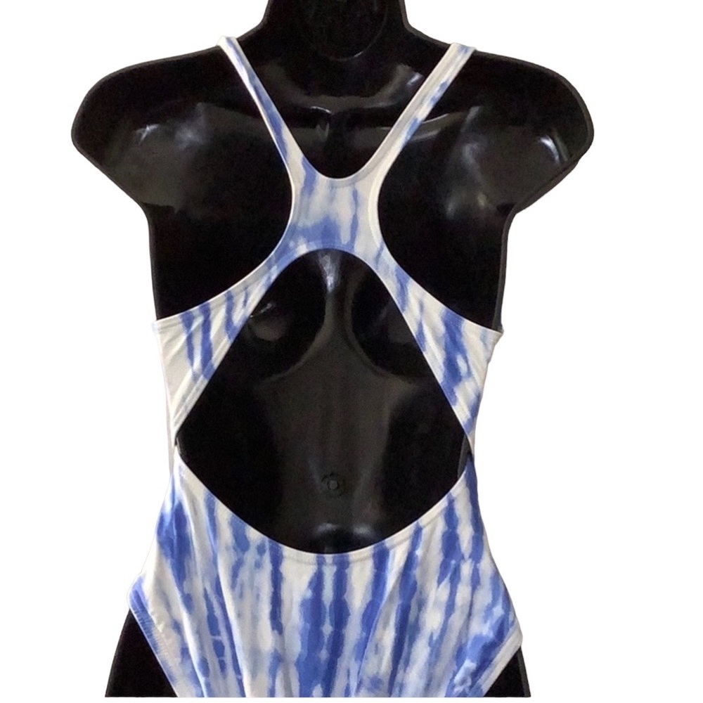Michael Kors One Piece Swimsuit 🩱 - Picture 4 of 9
